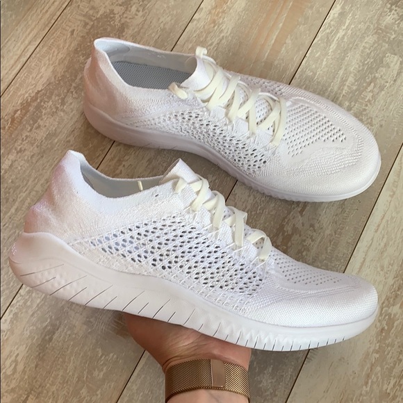 NWT Nike FREE RN Flyknit triple white - Picture 3 of 7